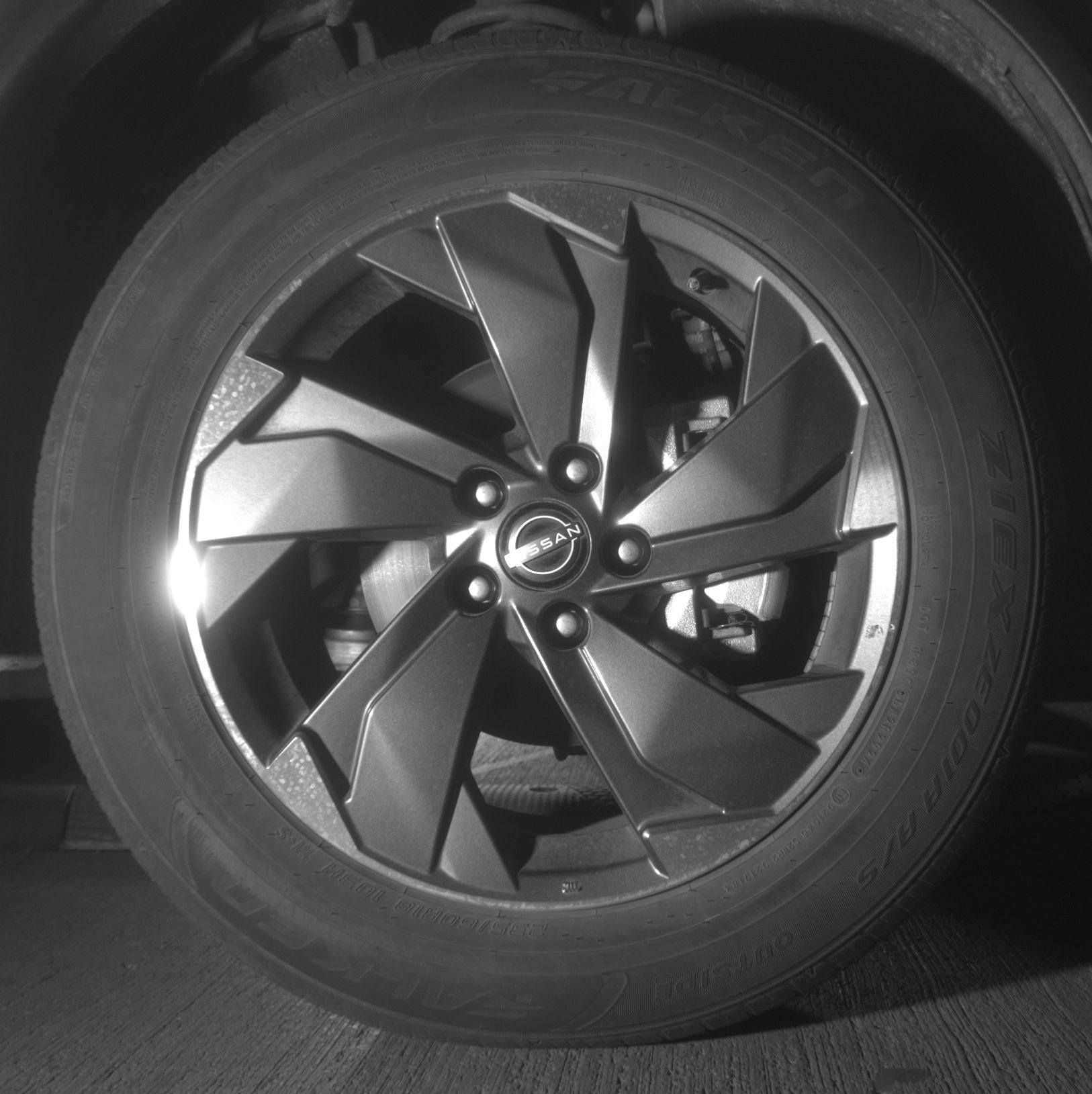 Used 2025 Nissan Rogue SV FWD image 13