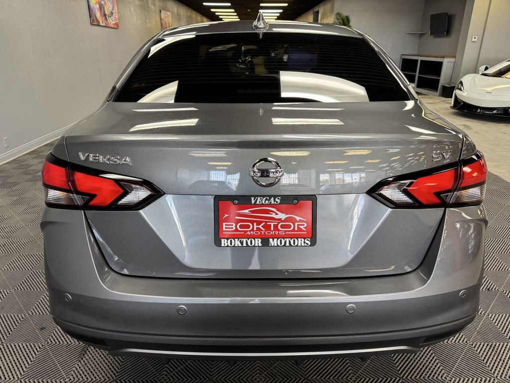 Used 2021 Nissan Versa SV image 14