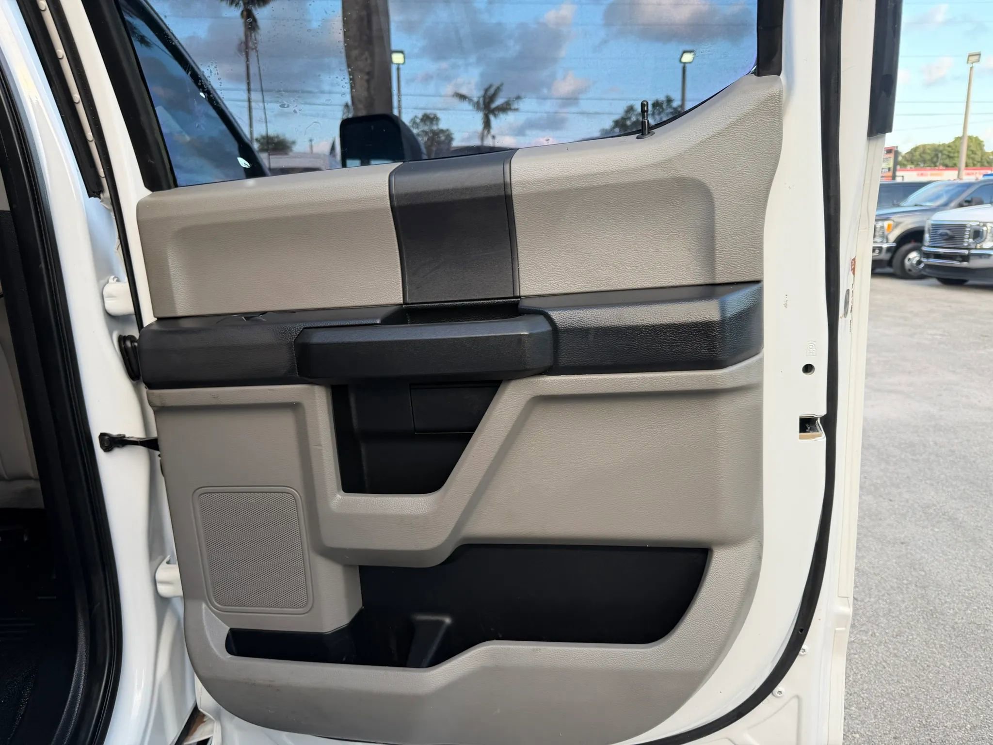 Used 2019 Ford F450 XL w/ Power Equipment Group image 16