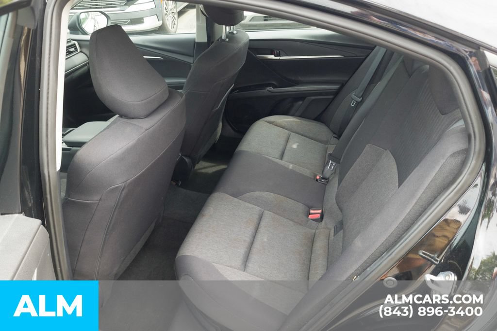 Used 2025 Toyota Camry LE FWD image 17