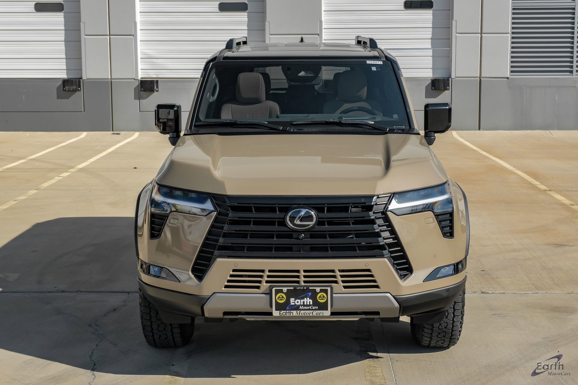 Used 2025 Lexus GX 550 w/ Accessory Package (CT) image 30