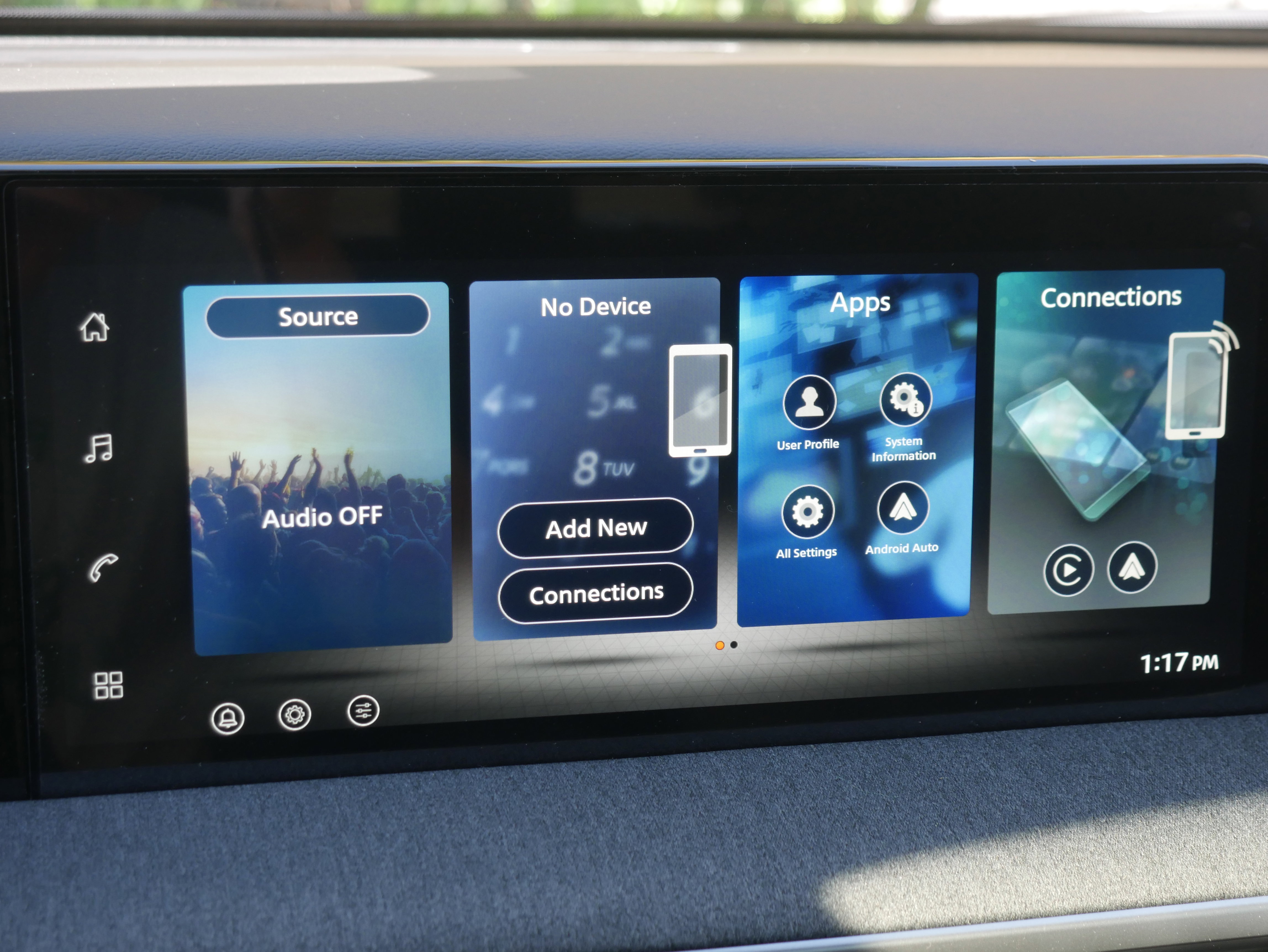 New 2026 Nissan Kicks SV w/ SV Premium Package image 9