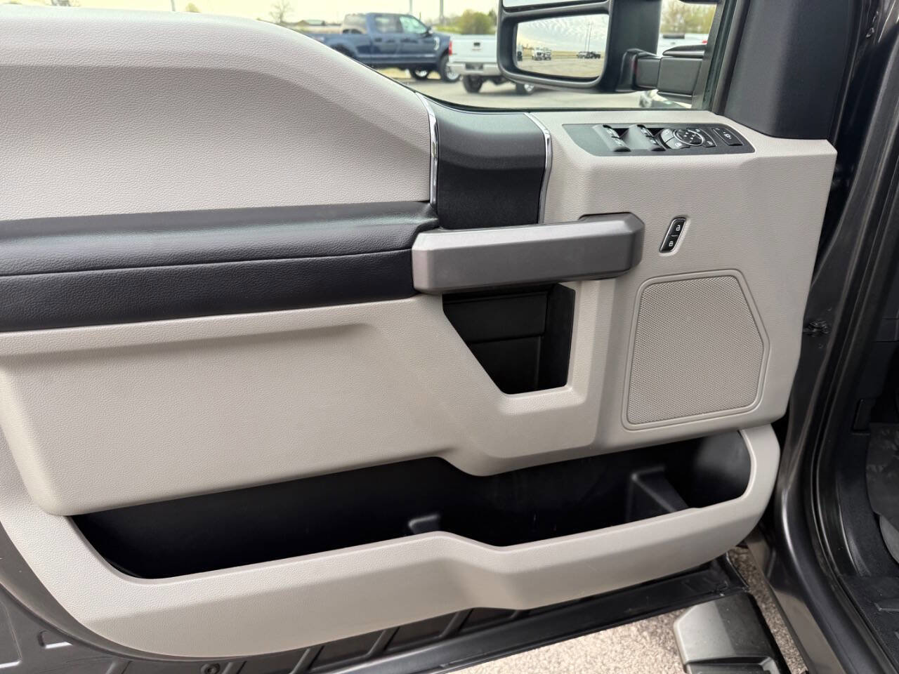 Used 2020 Ford F250 XLT w/ XLT Value Package image 18