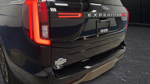 Used 2025 Ford Expedition Max King Ranch AWD/4WD image 41