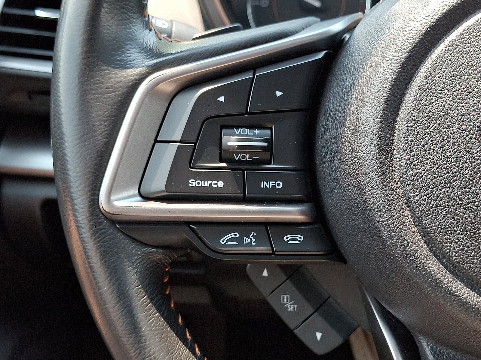 Used 2018 Subaru Crosstrek 2.0i Limited AWD/4WD image 21