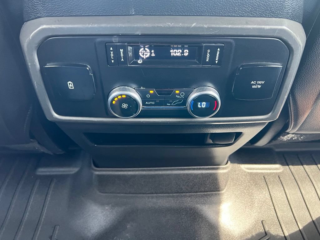 Used 2019 Ford Expedition Max XLT w/ Equipment Group 202A AWD/4WD image 24