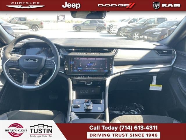 New 2027 Jeep Grand Cherokee Altitude AWD/4WD image 52