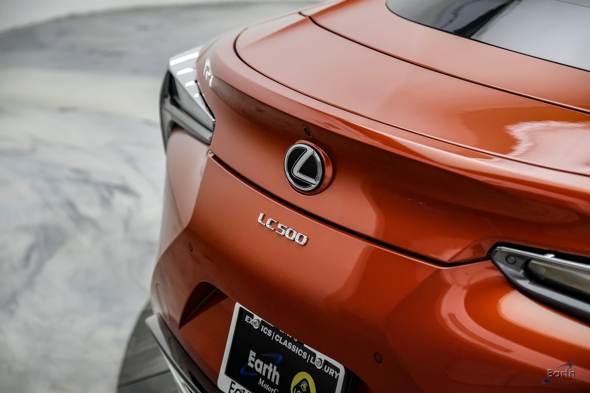 Used 2021 Lexus LC 500 Coupe w/ Performance Package RWD image 15