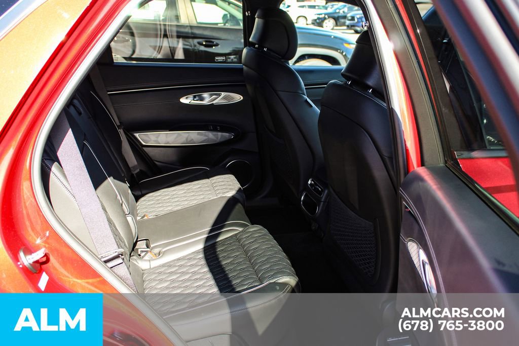 Used 2025 Genesis GV70 3.5T Sport w/ Sport Advanced Package image 15