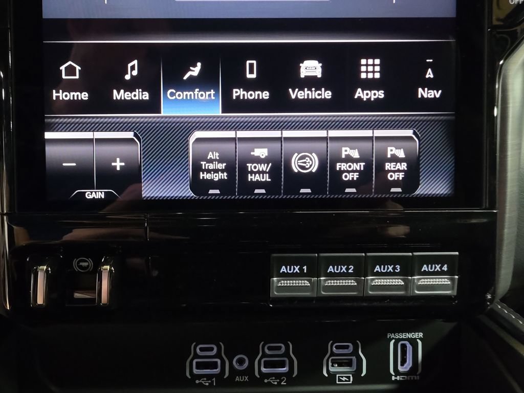 New 2027 RAM 2500 Rebel w/ Rebel Level 2 Equipment Group AWD/4WD image 25
