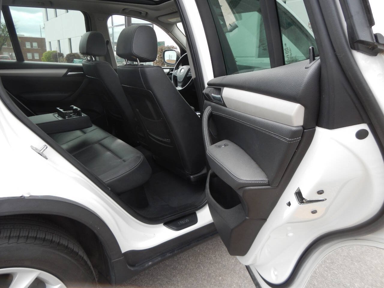 Used 2014 BMW X3 xDrive28i AWD/4WD image 33
