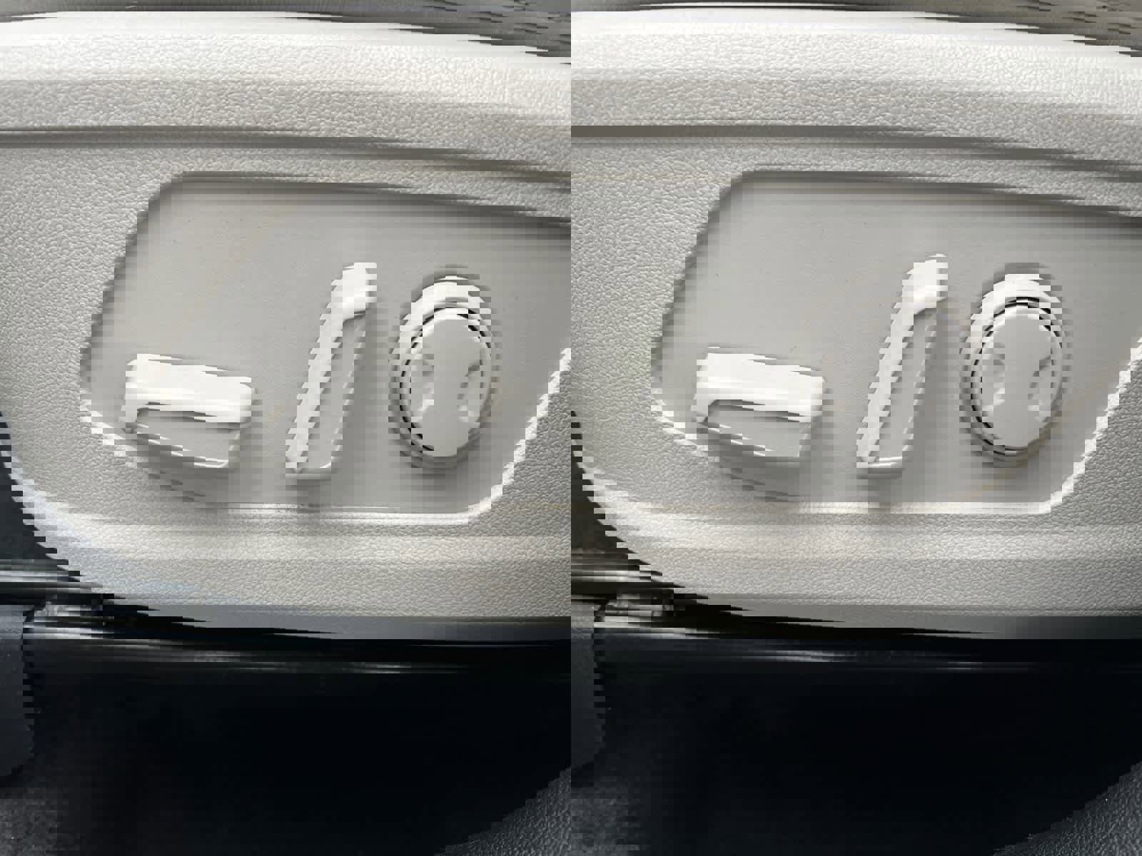 Certified 2023 Kia Sorento SX image 20