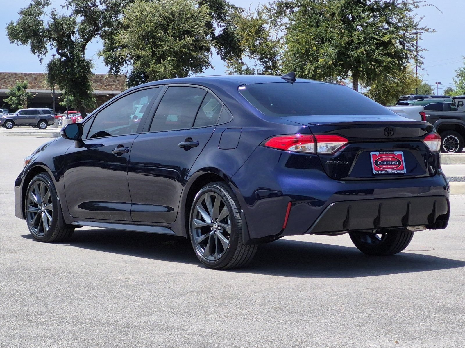 Certified 2026 Toyota Corolla SE FWD image 3