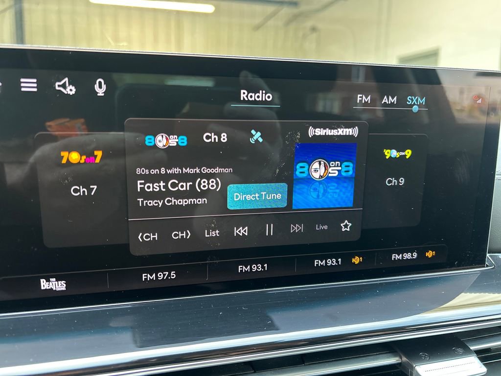 Used 2025 Genesis GV80 2.5T Standard AWD/4WD image 31