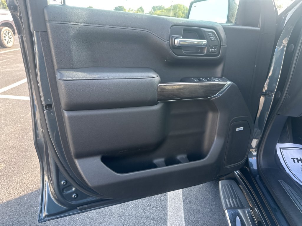 Used 2019 Chevrolet Silverado 1500 LTZ w/ LTZ Plus Package AWD/4WD image 12