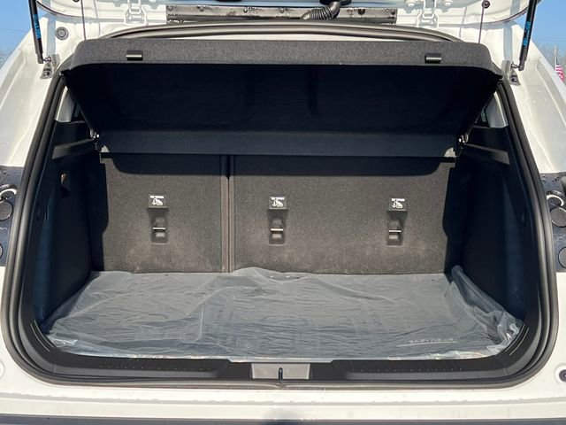 New 2026 Chevrolet Trax LT w/ Driver Confidence Package image 32