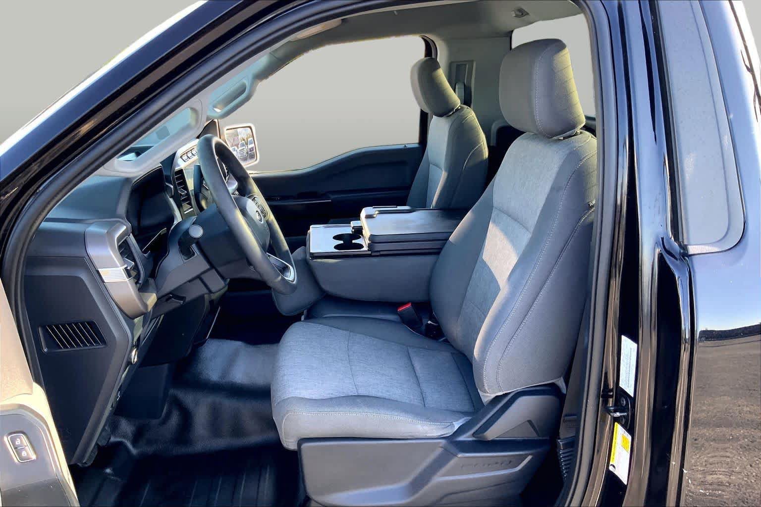 Used 2024 Ford F150 XL w/ Equipment Group 103A High AWD/4WD image 7