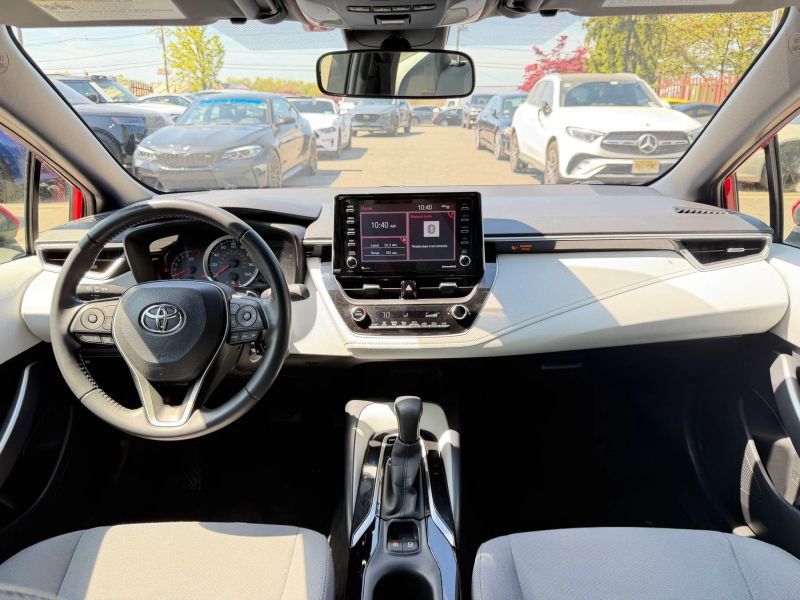 Used 2021 Toyota Corolla SE w/ Carpet Mat Package (TMS) FWD image 18