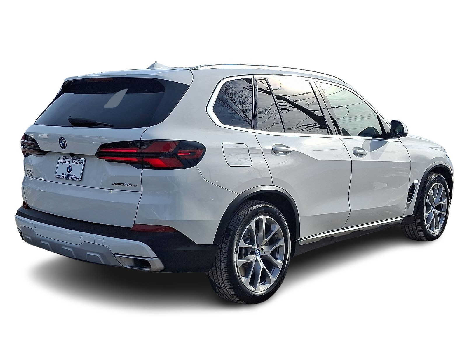 Used 2025 BMW X5 xDrive50e w/ Premium Package AWD/4WD image 6