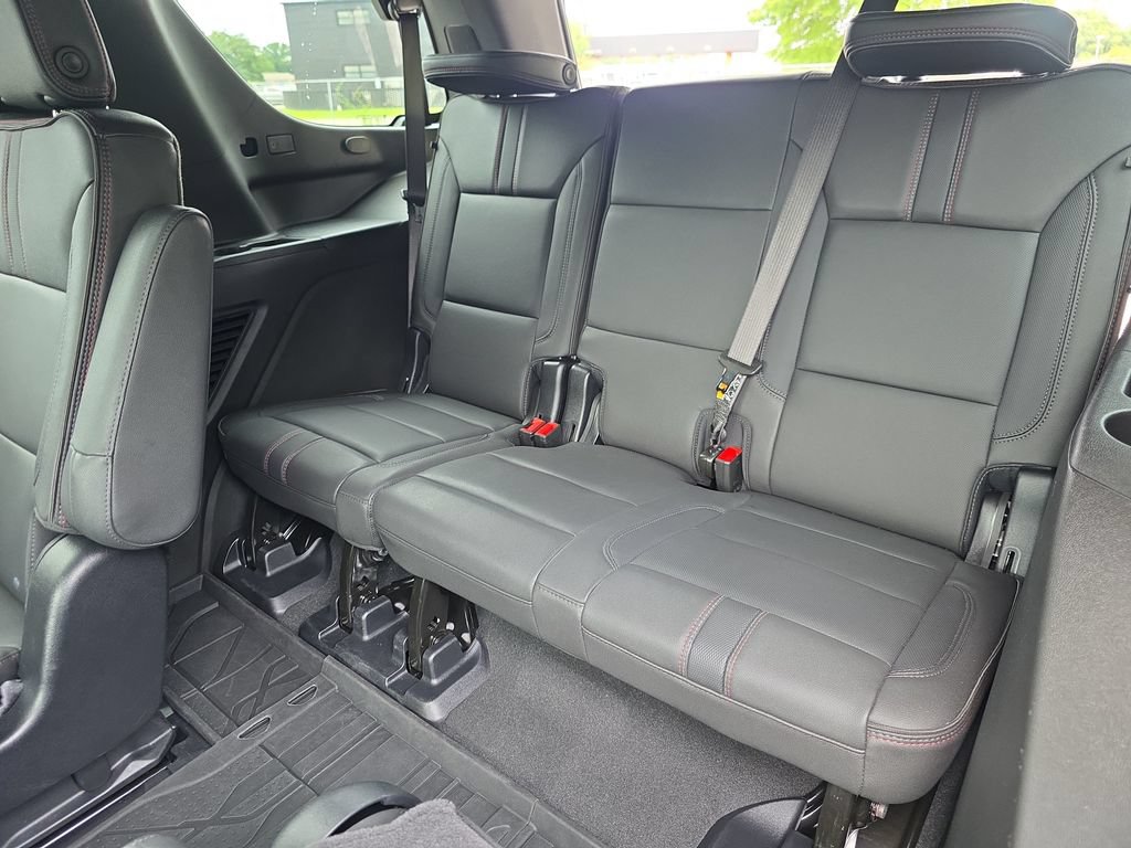 Used 2025 Chevrolet Tahoe RST w/ Comfort Package RWD image 34