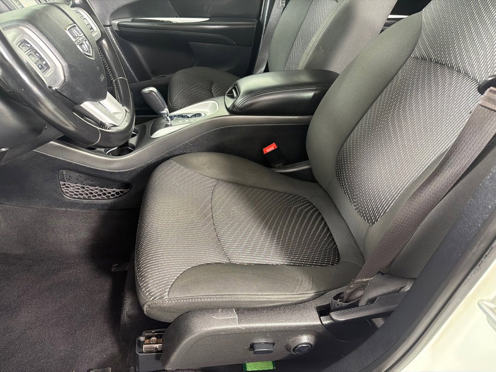 Used 2020 Dodge Journey SE w/ SE Popular Equipment Group FWD image 10
