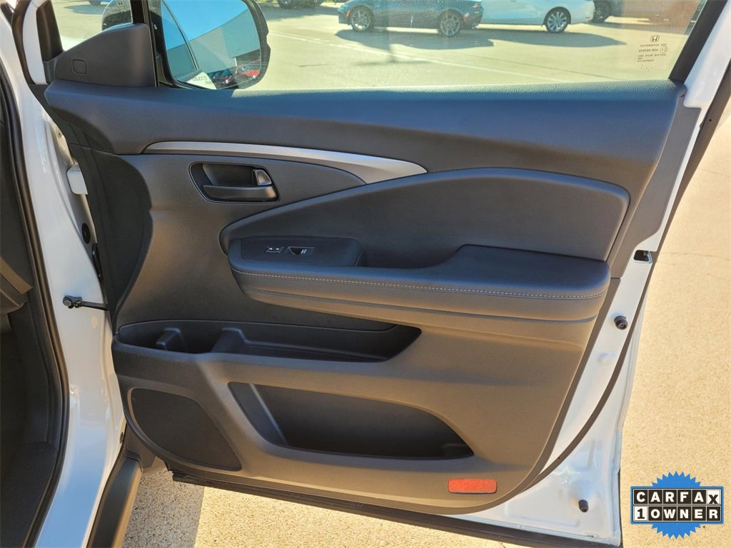 Used 2024 Honda Passport EX-L image 8