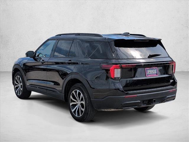 Used 2025 Ford Explorer ST-Line image 8