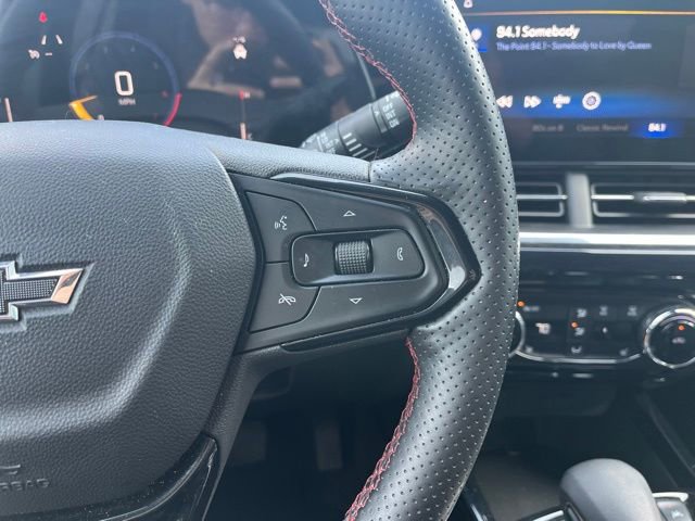 Used 2025 Chevrolet Trax RS w/ Driver Confidence Package image 15