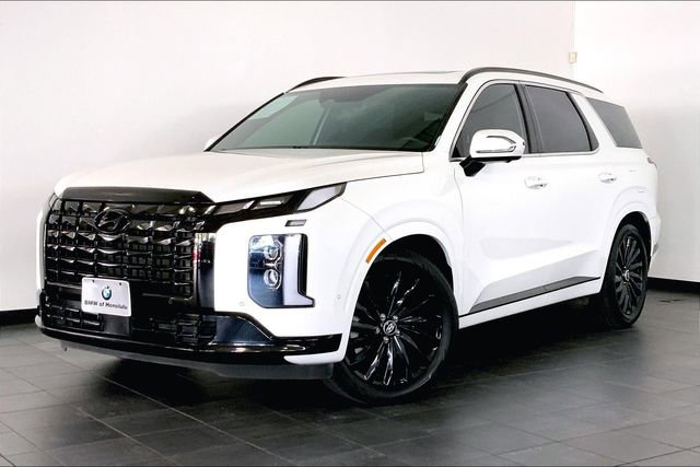 Used 2024 Hyundai Palisade Calligraphy image 1