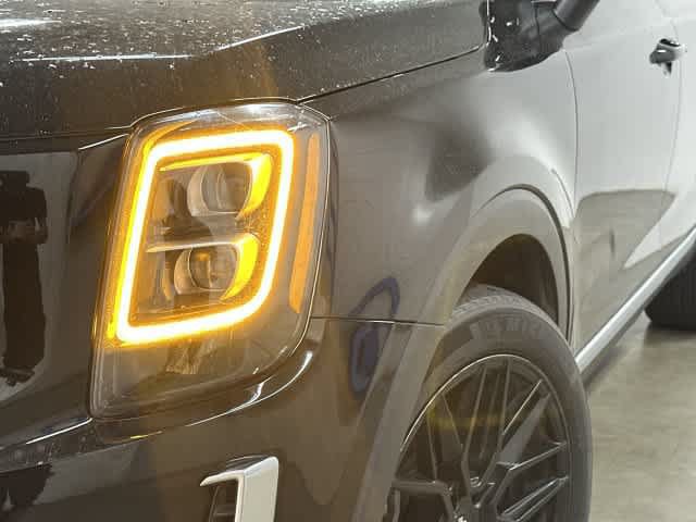 Used 2022 Kia Telluride EX w/ EX Premium Package AWD/4WD image 32
