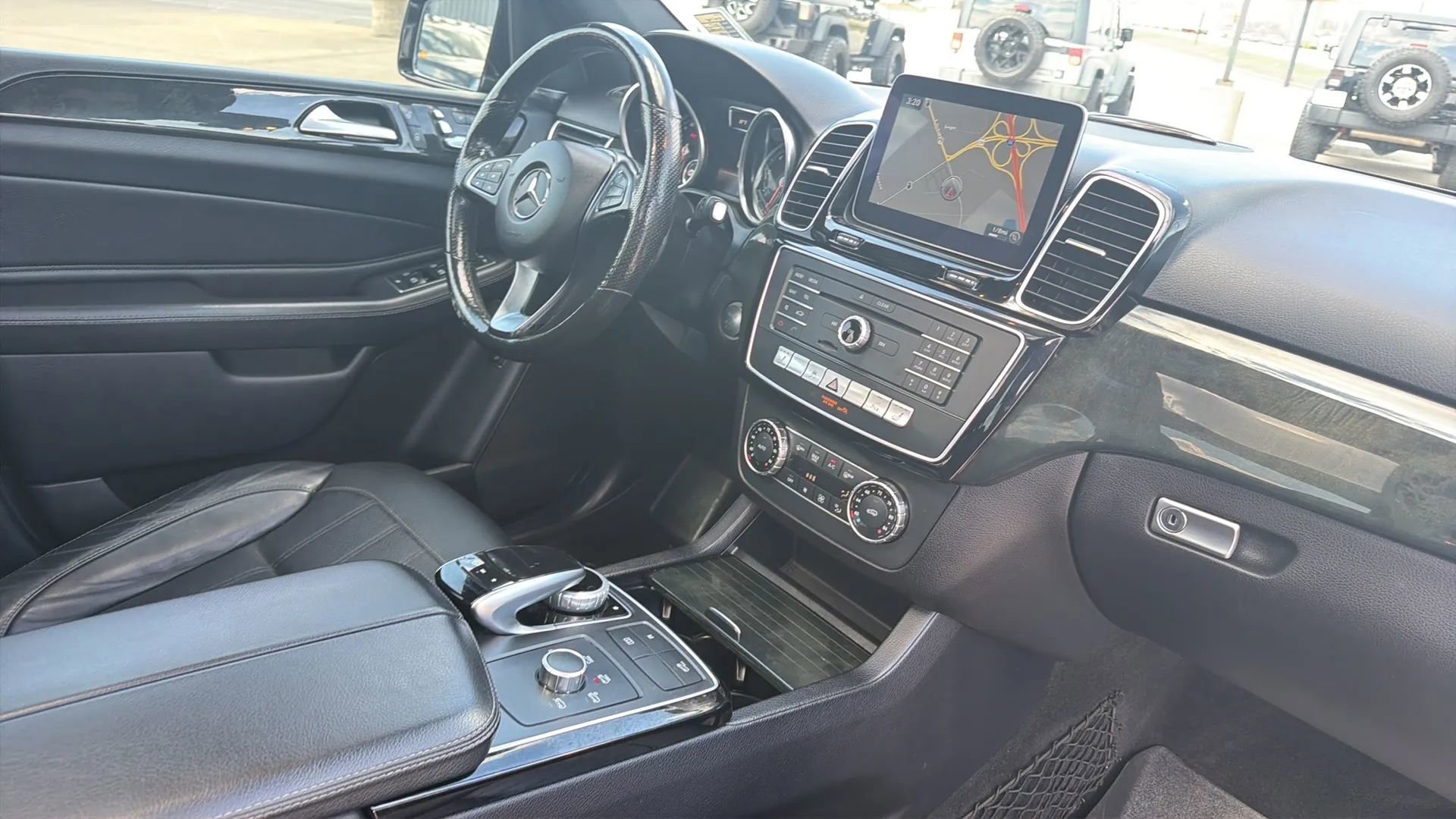 Used 2017 Mercedes-Benz GLE 350 4MATIC image 97
