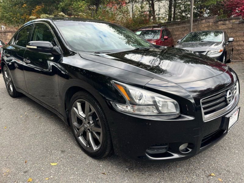 Used 2014 Nissan Maxima 3.5 SV w/ Sport Package image 1