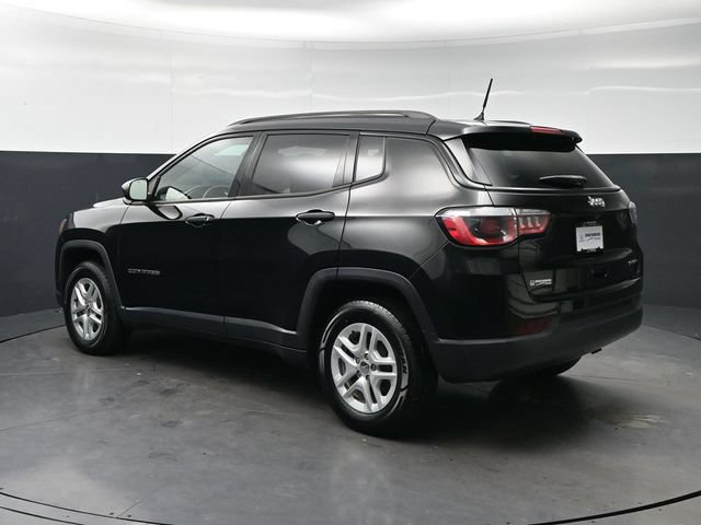 Used 2018 Jeep Compass Sport FWD image 7