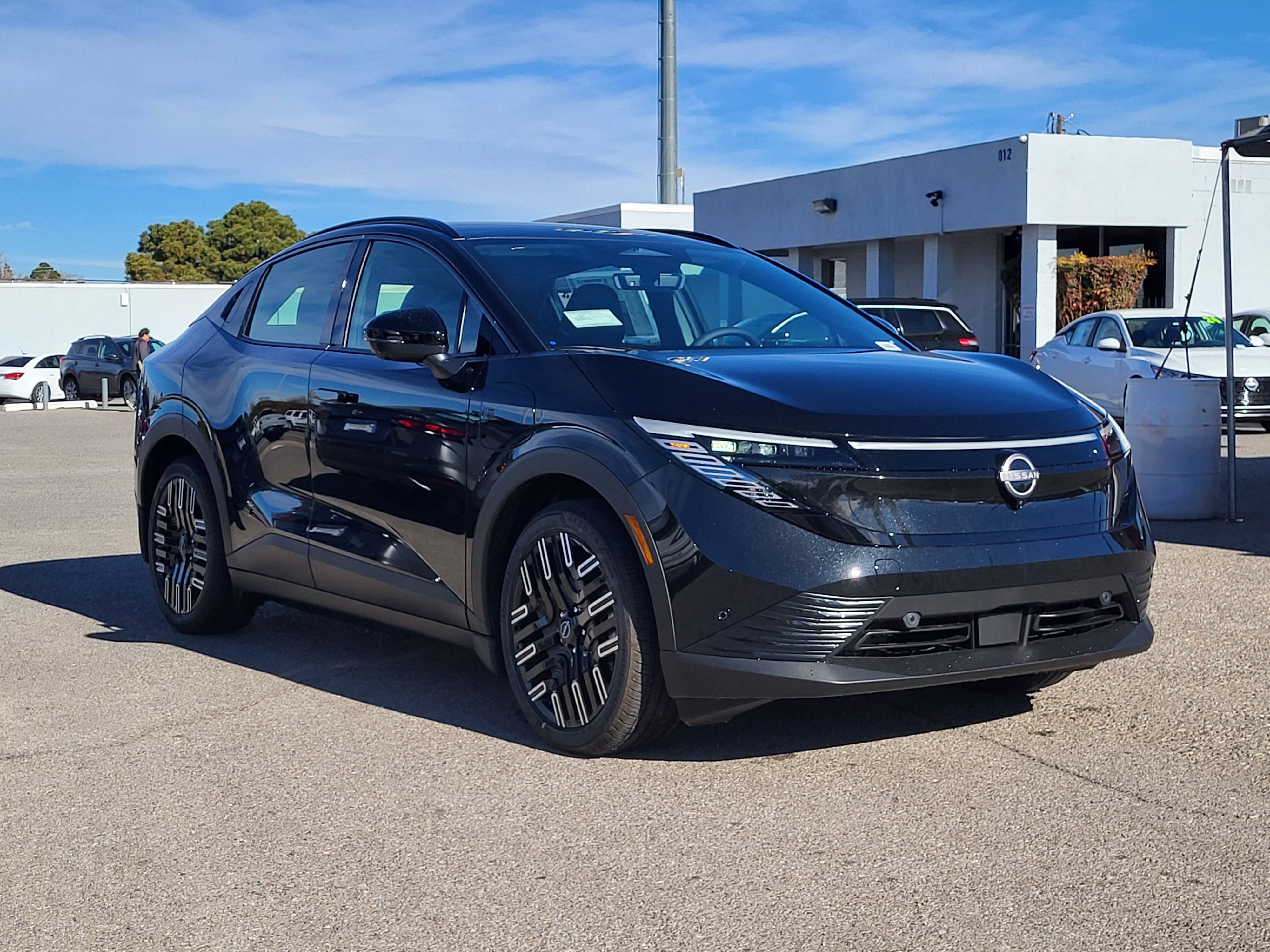 New 2026 Nissan Leaf Platinum+ w/ Cargo Package (Platinum+) image 3