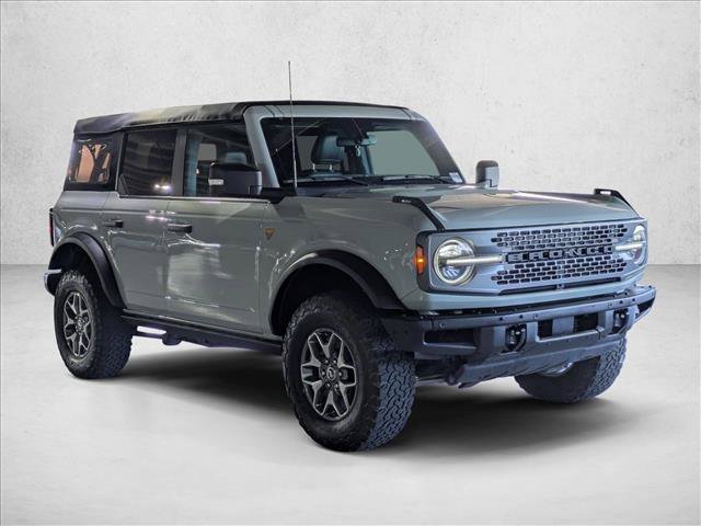 Used 2024 Ford Bronco Badlands AWD/4WD image 3