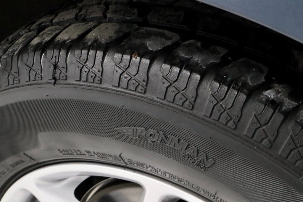 Used 2023 Chrysler Pacifica Touring-L image 17