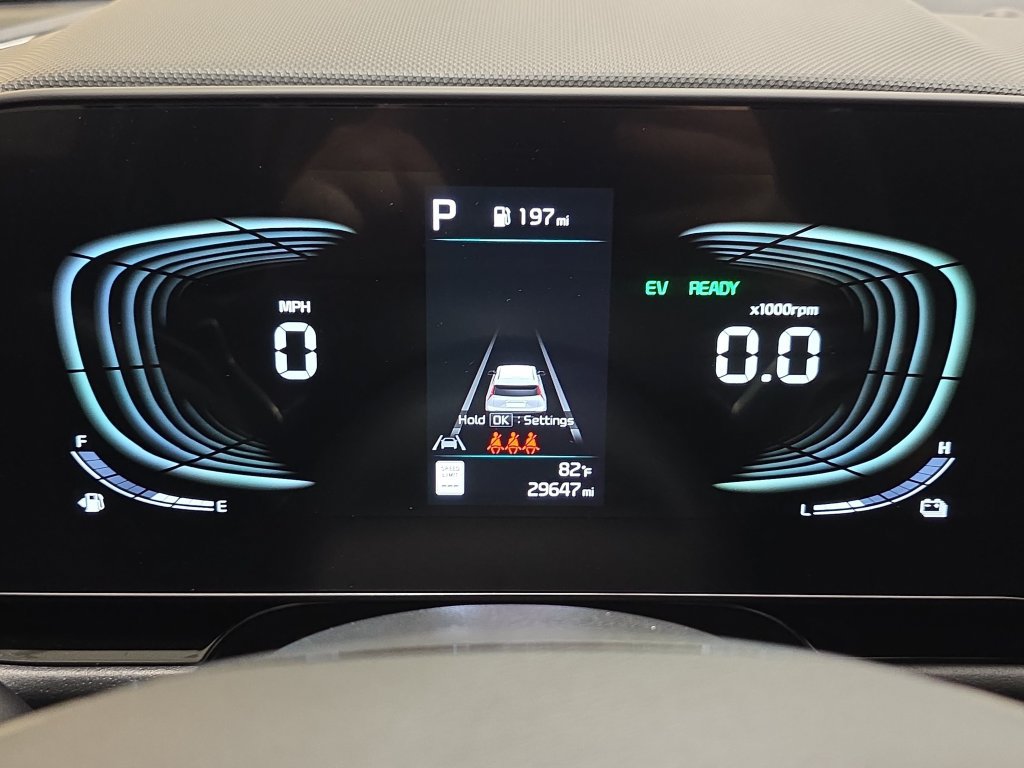 Used 2025 Kia Niro FWD image 18