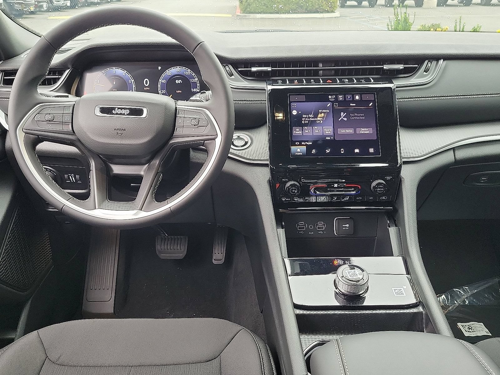 New 2025 Jeep Grand Cherokee Laredo X AWD/4WD image 4