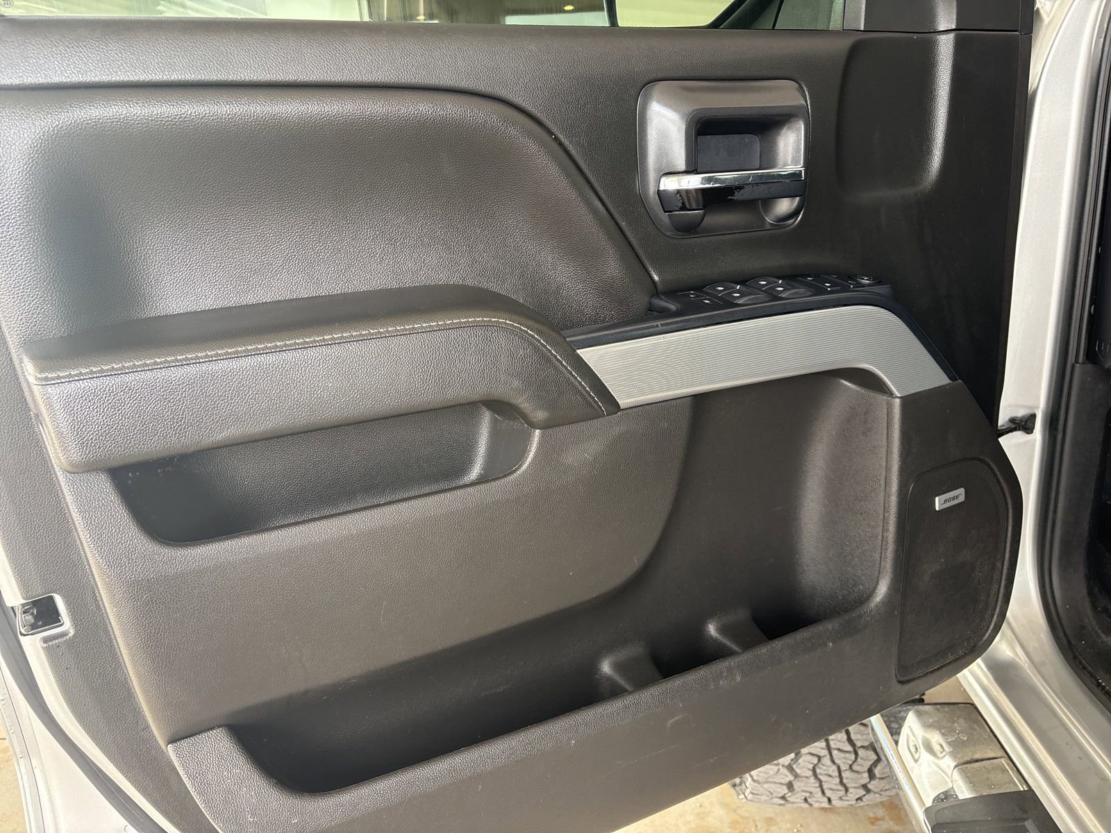 Used 2018 Chevrolet Silverado 1500 LT w/ All Star Edition image 10