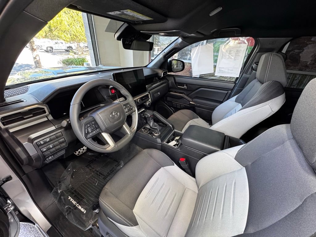 Certified 2026 Toyota Tacoma TRD Sport AWD/4WD image 21