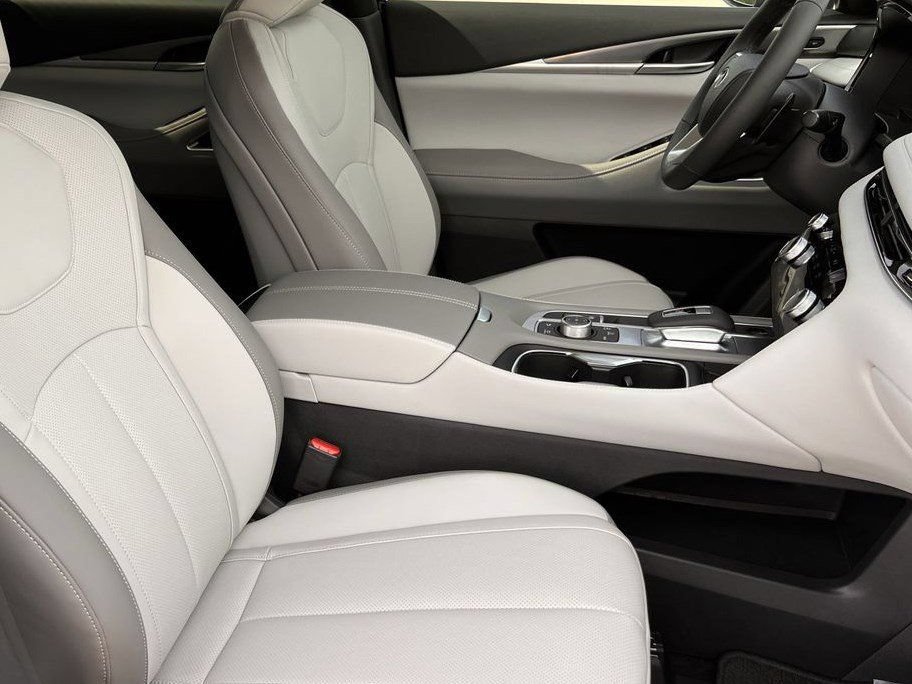New 2027 INFINITI QX60 Luxe FWD image 22