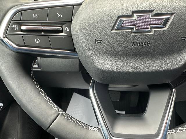 New 2025 Chevrolet Traverse LT w/ Midnight/Sport Edition image 21