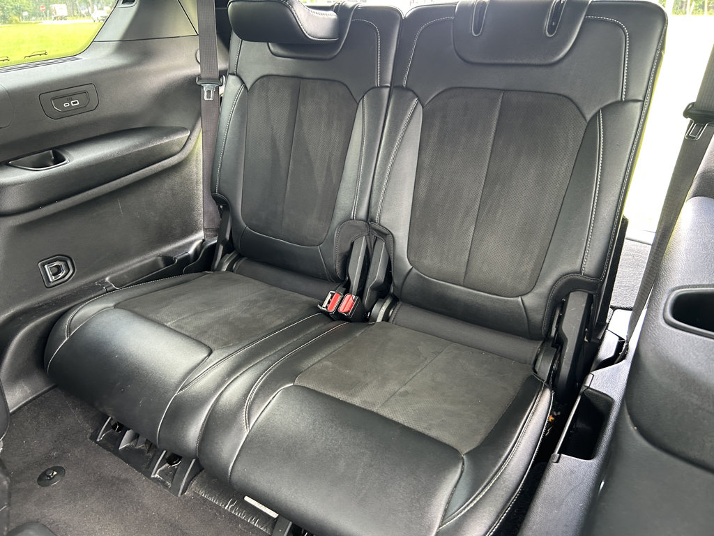 Used 2021 Jeep Grand Cherokee L Laredo RWD image 15
