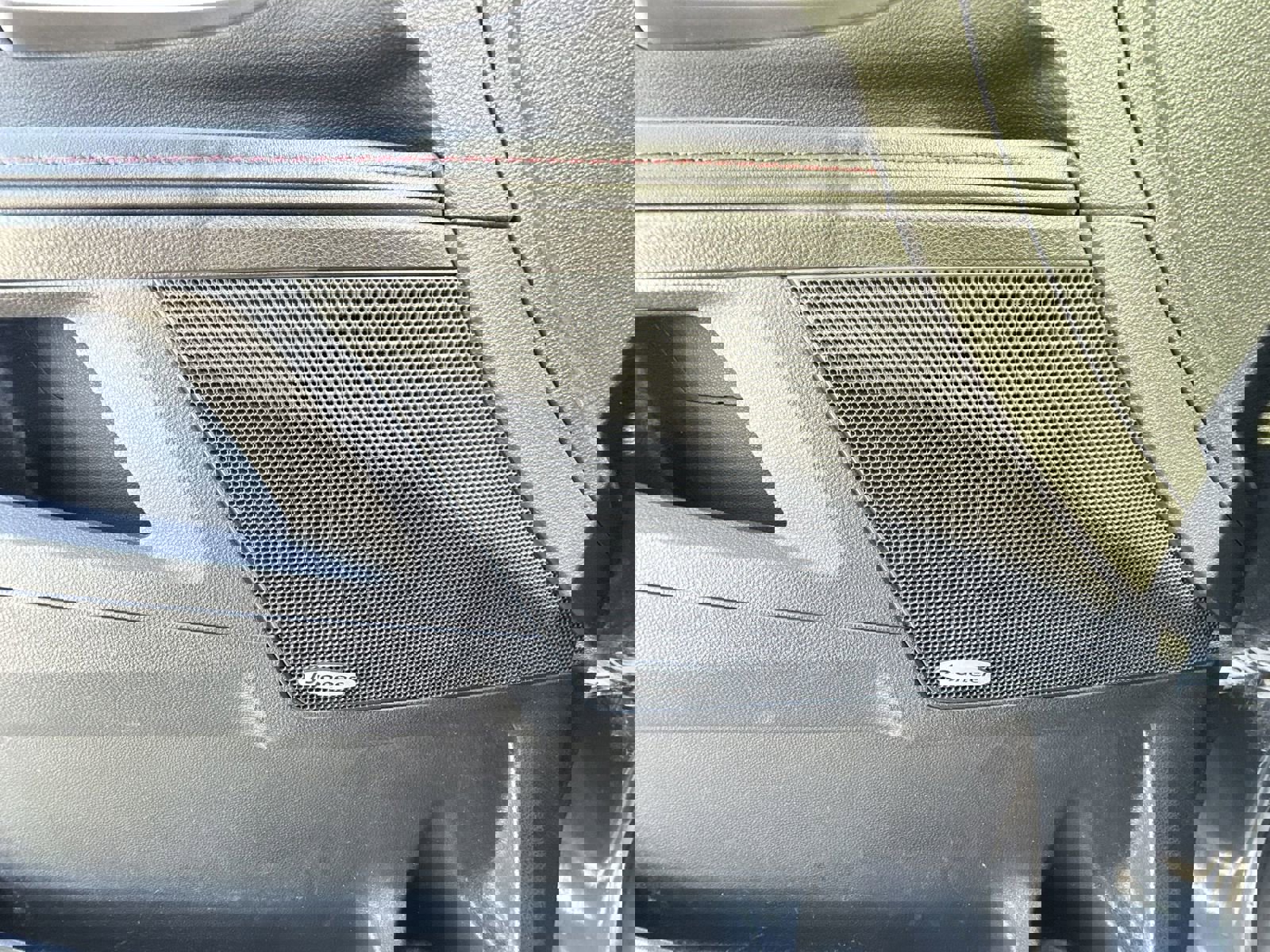 Used 2010 Chevrolet Equinox LT image 22