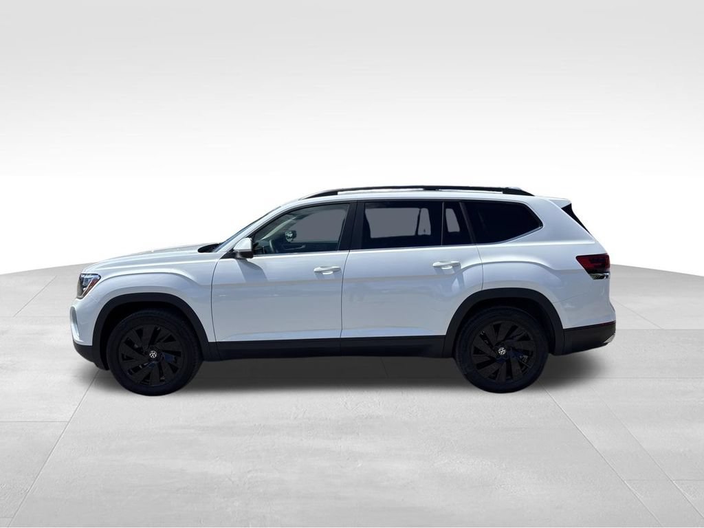 Used 2026 Volkswagen Atlas SE w/ Panoramic Sunroof Package FWD image 4