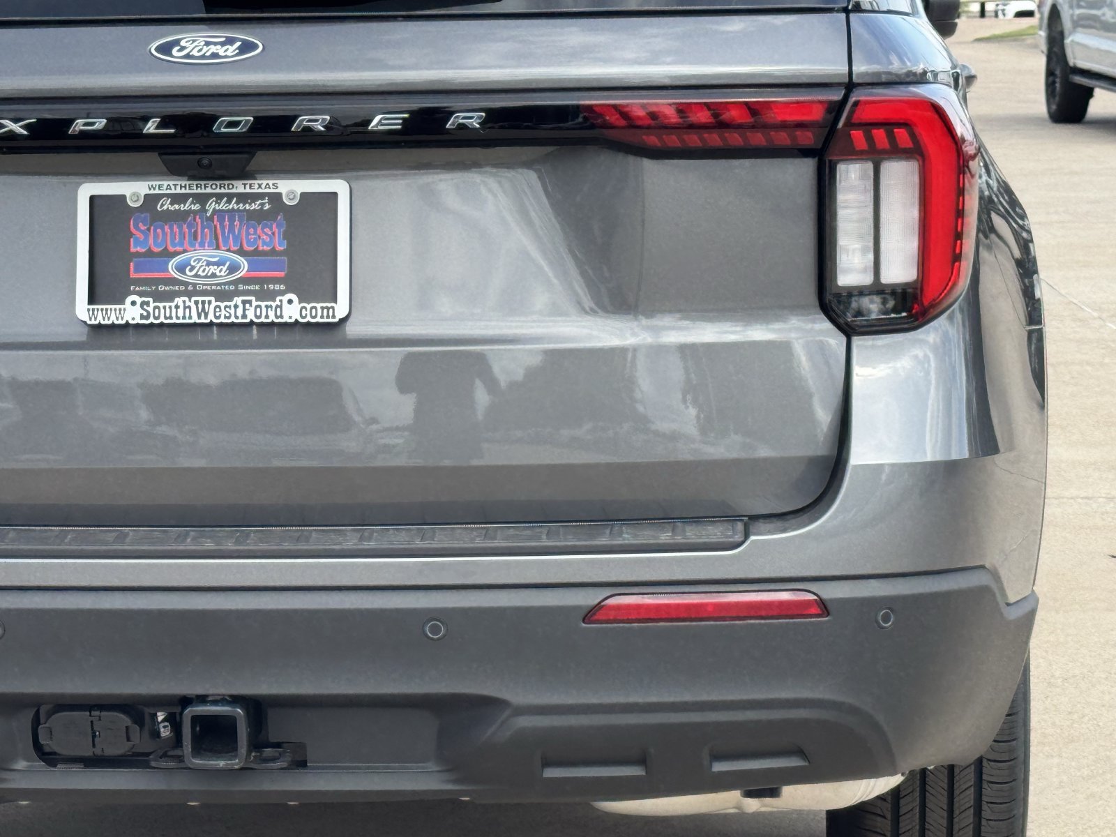 New 2027 Ford Explorer Active RWD image 6