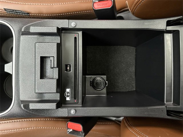 Used 2021 Subaru Outback Touring w/ Popular Package #2 image 21