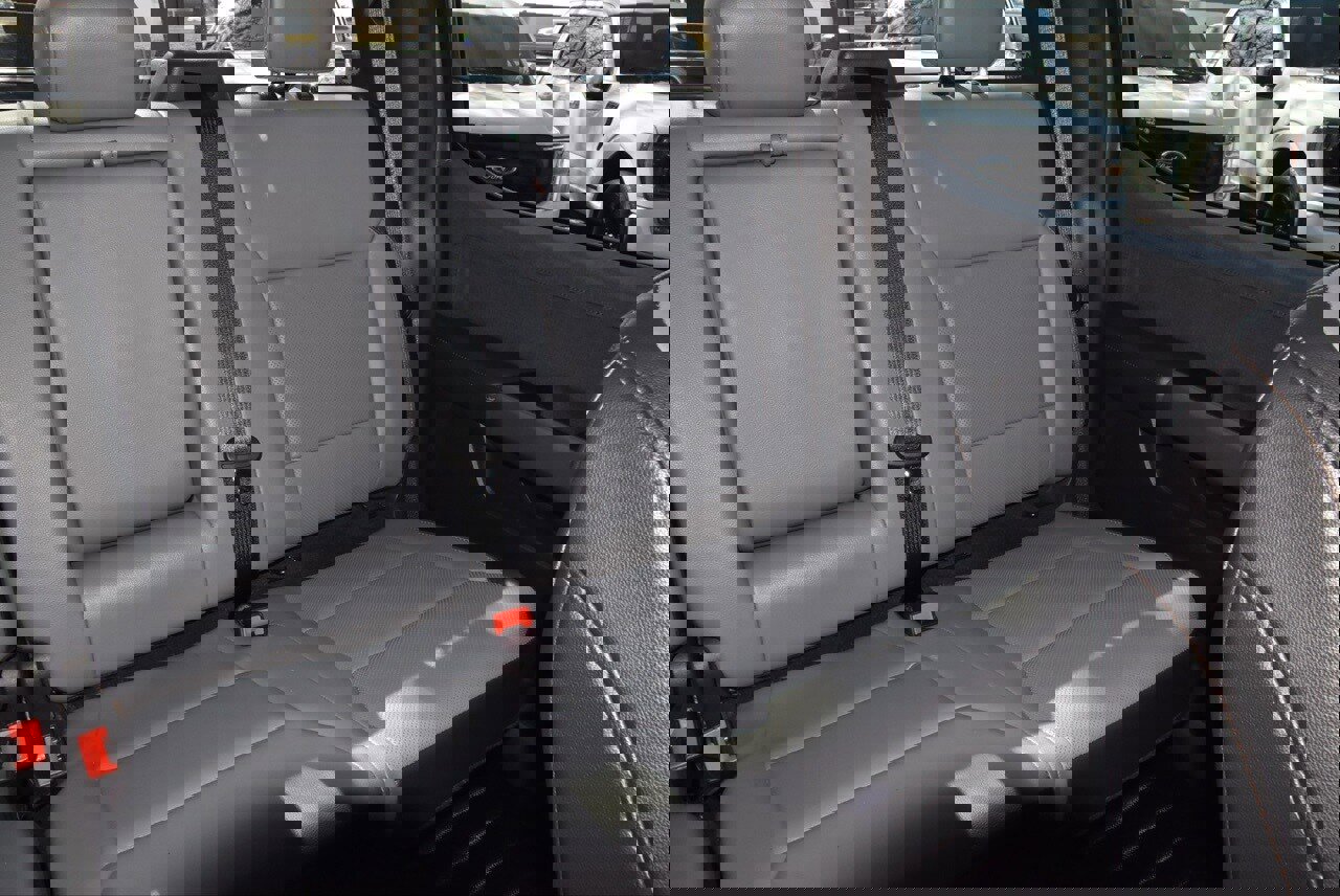 Certified 2023 Ford F150 Lightning Lariat w/ Equipment Group 511A High image 21