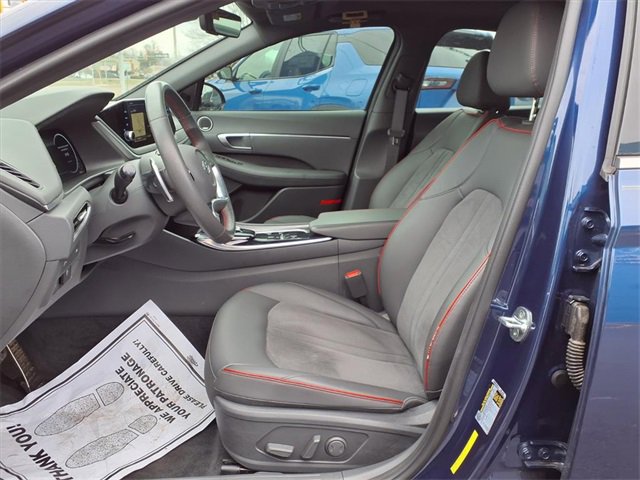 Used 2021 Hyundai Sonata SEL Plus w/ Tech Package image 13