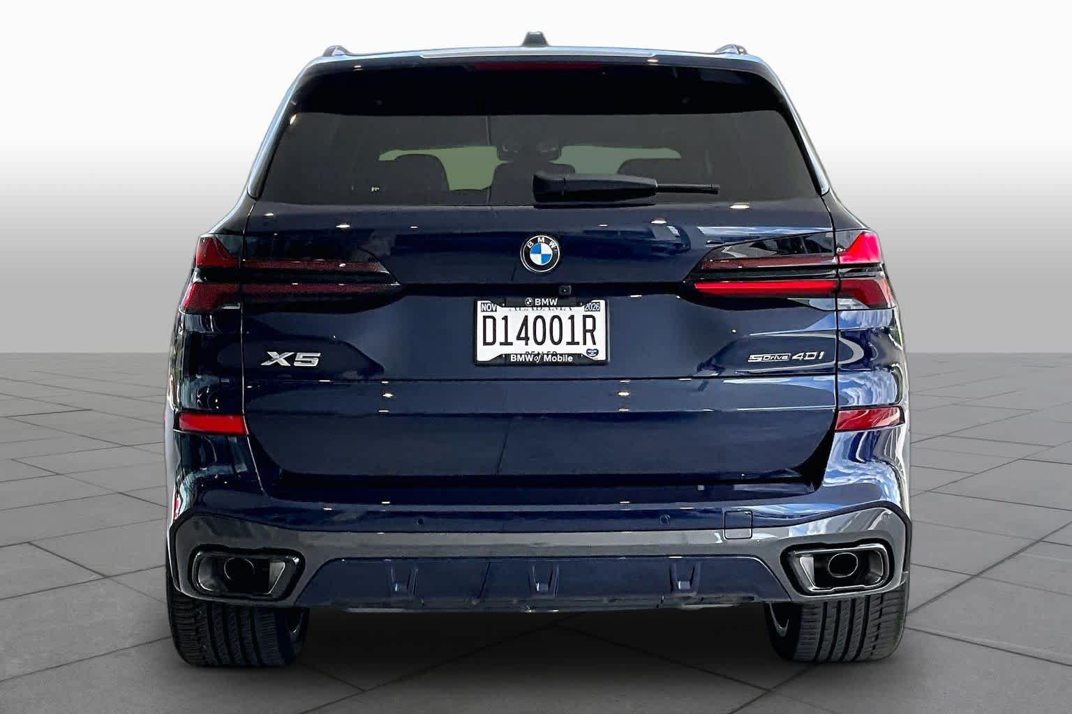 Certified 2026 BMW X5 sDrive40i w/ M Sport Package RWD image 4